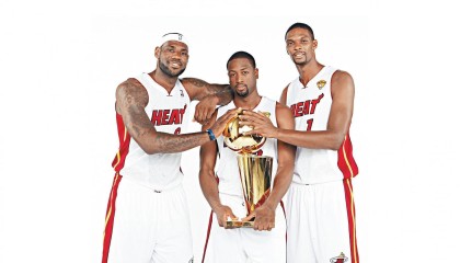 华体会官方_REV锐伍深耕运动防护领域再拓新品类，R1轻量化竞技全盔引领安全革新风潮