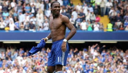 华体会网站|王少杰鼻血横流怒不可遏，迪亚洛犯规事件引爆篮球赛场争议