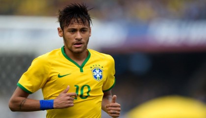 华体会体育_六台独家披露，阿隆索指令团队制作视频分析合集，深度优化球队赛场表现