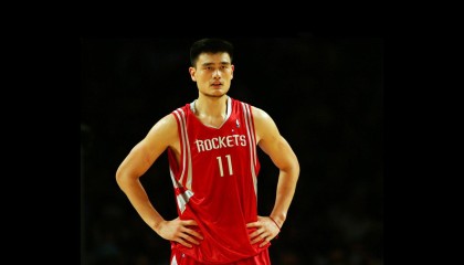 华体会体育：阿隆索唯一遗产面临考验，新劳尔在皇马前途何去何从？